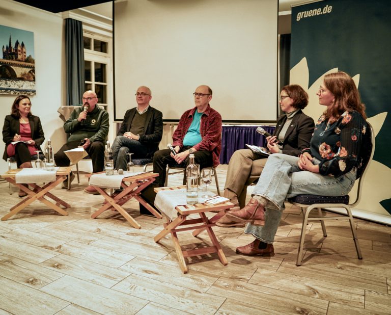 Starkes Interesse bei Grünen-Veranstaltung „Limburg als Modellstadt für die Verkehrswende“mit Tarek Al-Wazir